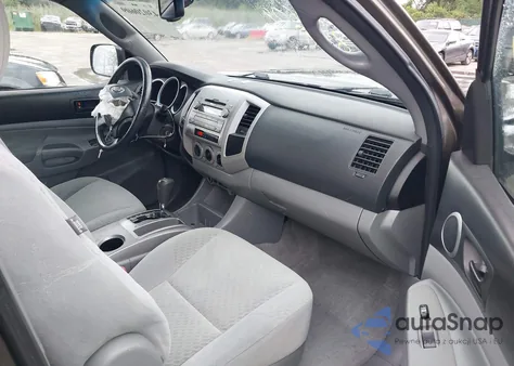 2010 Toyota Tacoma Base V6 from USA, damaged, VIN 3TMLU4EN1AM051034